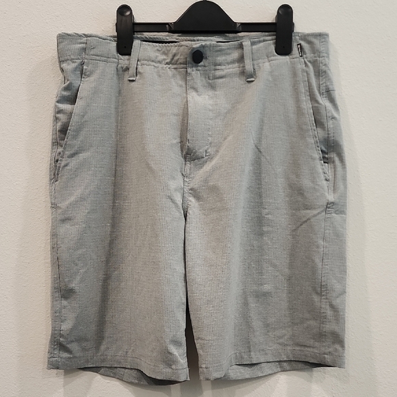Hurley x Buckle Men's Phantom Hybrid Grey Shorts - Picture 1 of 10